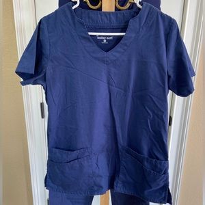 Navy Blue Butter Soft scrub set; Size small
